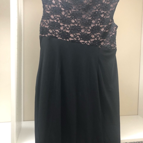 Black Dress with pink lining on top - Picture 3 of 5